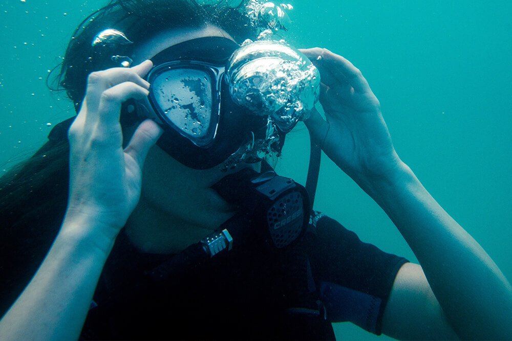 How to Prevent Your Mask from Fogging While Scuba Diving SEARCH SCUBA