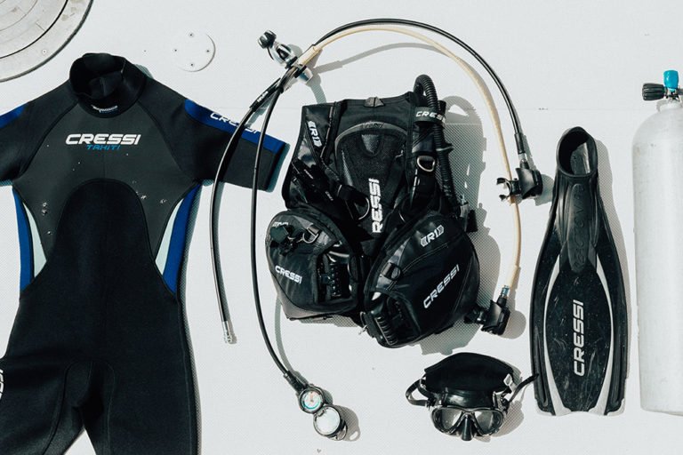 How to Store Your Scuba Gear - Search Scuba - Blog