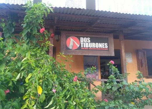 Dos Tiburones Dive Shop