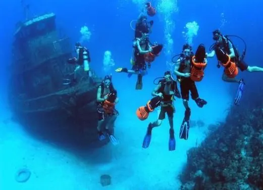 Sail Caribbean Divers