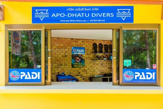 Apo-Dhatu Divers