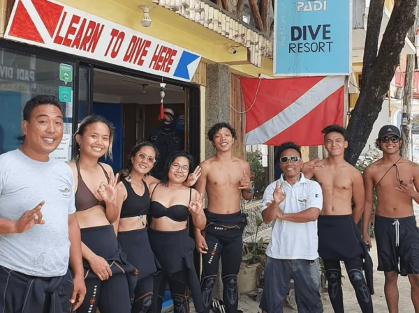 Turtle Divers
